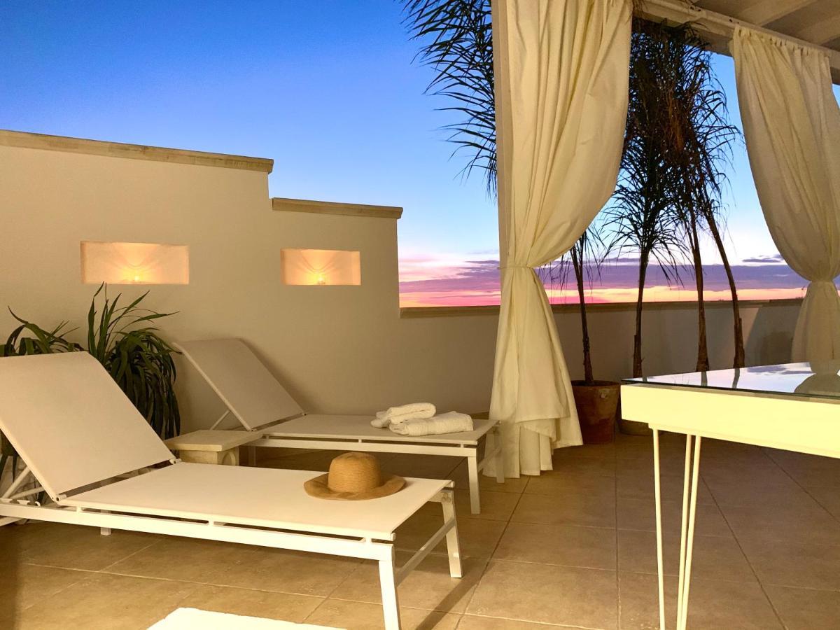 Sea Suites อูเจนโต ภายนอก รูปภาพ