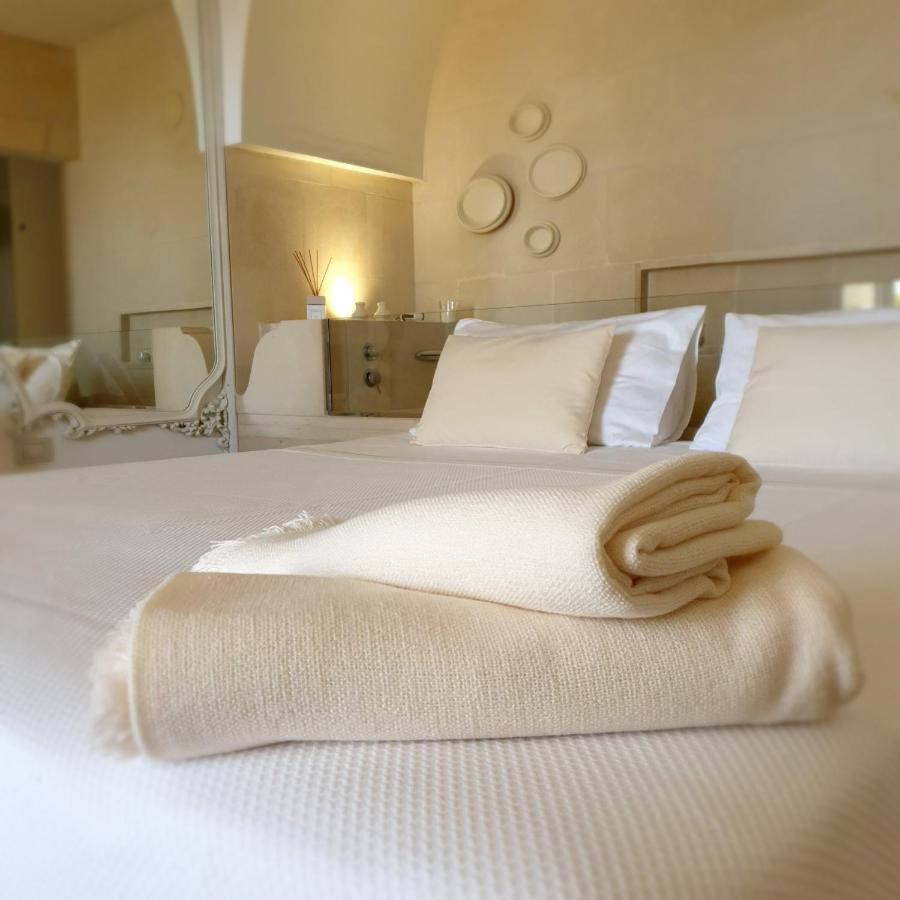 Sea Suites อูเจนโต ภายนอก รูปภาพ