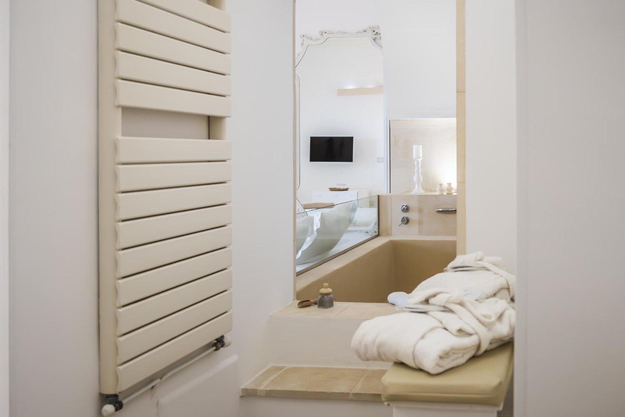 Sea Suites อูเจนโต ภายนอก รูปภาพ