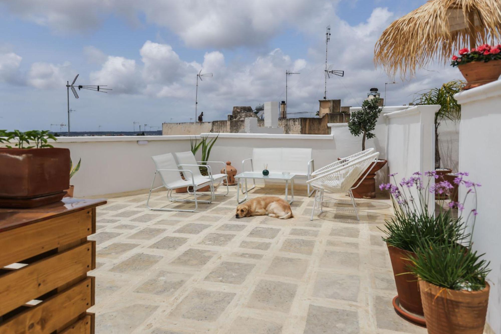 Sea Suites อูเจนโต ภายนอก รูปภาพ